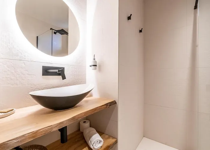 Apartment In St Raph