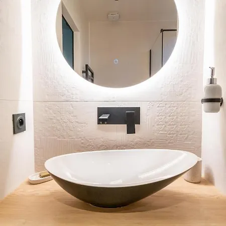 In St Raph Lägenhet