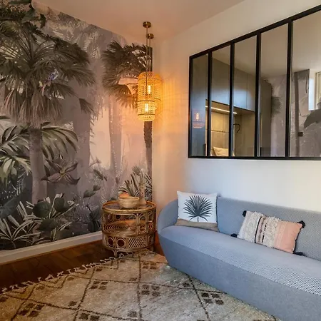 In St Raph Апартаменты Сен-Рафаэль