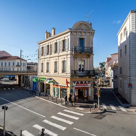 In St Raph * Saint-Raphaël