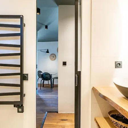 Апартаменты In St Raph